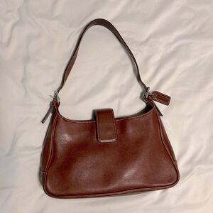 VTG Coach Hampton #D2S-7789 Brown Smooth Leather Small Shoulder Bag Y2K 90s